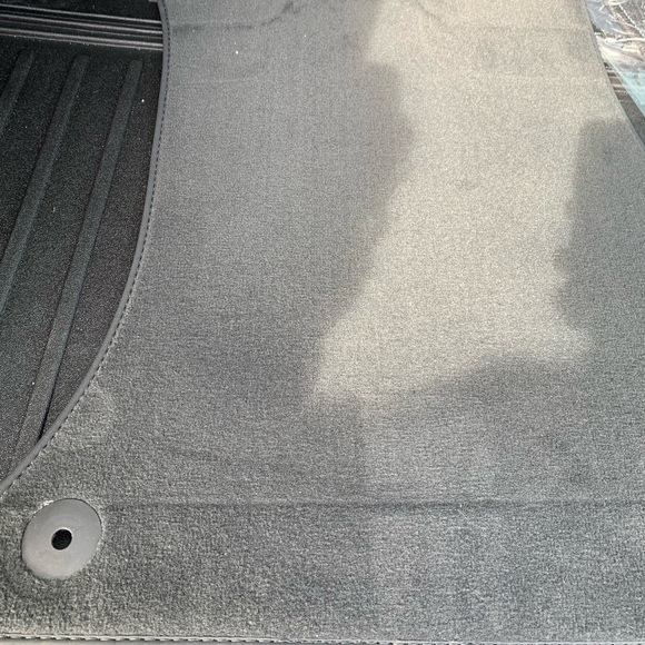 AUDI Q5 Textile Floor Mats - set of 4 - Picture 11 of 11